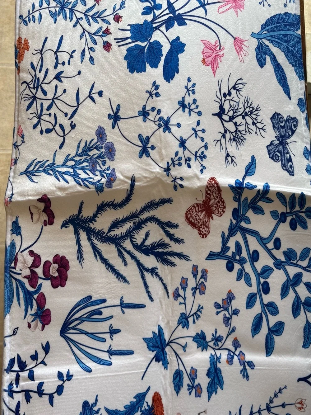 Floral & Butterfly Print Bathroom Set